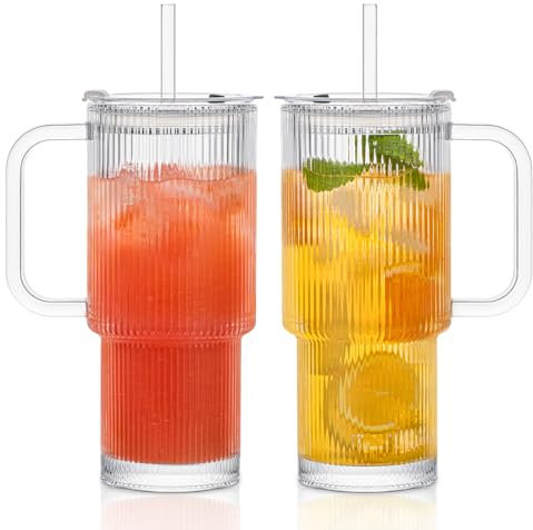 INSETLAN 2 Stück 760ml Gläser mit Deckel und Strohhalm, Gerippte Trinkbecher mit Deckel und Henkel, Dickem Glas Ideal für Eiskaffee, Matcha, Latte, Säfte und andere Getränke