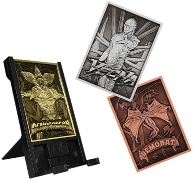 Digiplate Stranger Things Starter Pack - Three Collectible Metal Plates & Phone Display Stand, Digitally Interactive Gaming Collectables with Interchangeable Card Stand, Gaming Gifts & Accessories