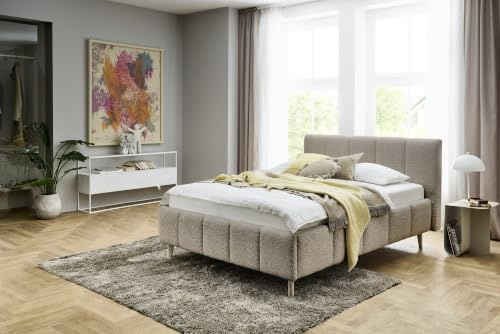 Meise Möbel Polsterbett Alva 140x200 cm | Bettgestell | Kopfteil mit Einzügen | Bouclé-Stoff Cappuccino | Holzfuß sandfarbig