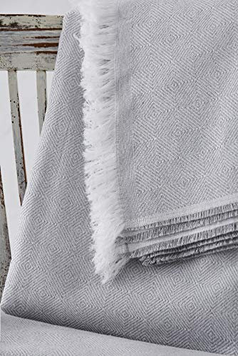 TEXTIL-HOME Textilhome Couverture Plaid 180x285 cm – Couvre-canapé Multifonction, Foulard jarapa Dante, Housse protectrice pour canapé et lit, Couleur Perle – Certifié Oeko-TEX