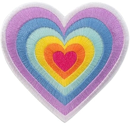Urbanski Patch Süßes Herz in Regenbogen Pastellfarben zum Aufbügeln 7,5 x 7,8 cm | Aufnäher Applikation Bügelbild