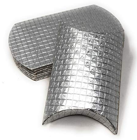 Pillowbox Kissen-Schachtel Faltschachtel, Geschenkbox aus Papier Geschenkschachtel mit erhabenem, quadratischem Muster (10x Silber – 11,5 x 7,5cm)