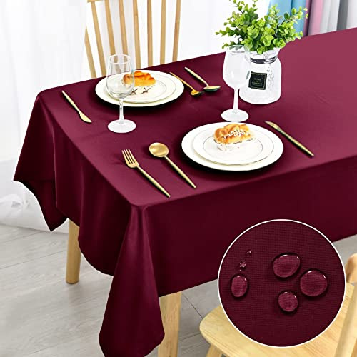 DWCN Weinrot Tischdecke Weihnachten Fleckschutz Abwaschbar 140x220cm | Tischwäsche Maschinenwaschbar Elegante Dekoration Wasserdicht Tischtuch für Esszimmer, Garten, Party, Hochzeiten, Haushalt