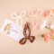 Kesfey Pinces à cheveux pour femmes, 3 PCS Large Bow Claw Clips Cute Hair Bows for Women Girls Strong Hold Nonslip Bow Hair Claws Hair Accessories Gifts
