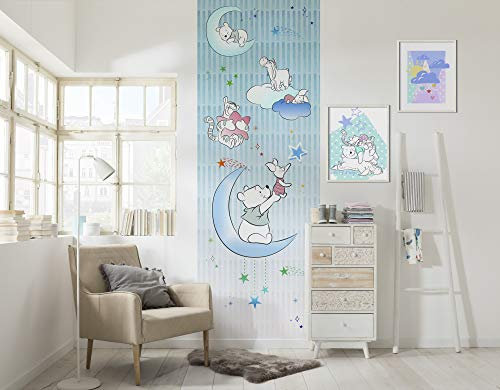 Komar Disney Vlies Fototapete Winnie Pooh Piglet and Stars | Größe: 100 x 280 cm (Breite x Höhe), Bahnbreite 50 cm | Tapete, Wandbild, Dekoration, Wandbelag, Kinderzimmer, | DX2-082, blau, weiß