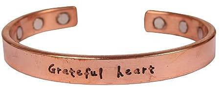Touchstone Langlebiges, hochwertiges, reines Kupfer-Friedensheilungs-Armband mit Gravur „Grateful Heart“, inspirierendes Magnetarmband in Naturton.