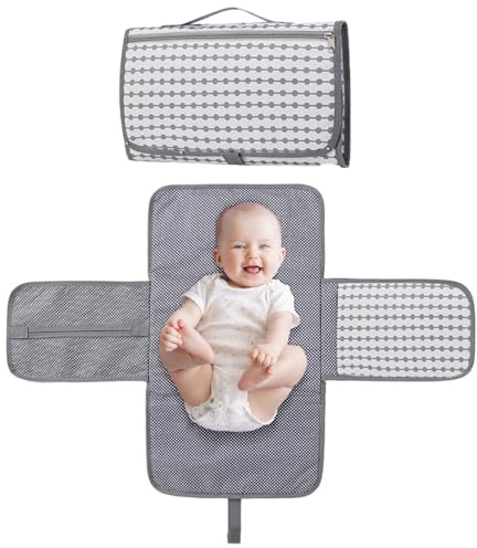 Matelas à langer portable avec poches de rangement – Matelas à langer de voyage pliable avec lingettes et porte-couches, clip pour poussette et poche avant – Essentiels pour nouveau-né (pois)