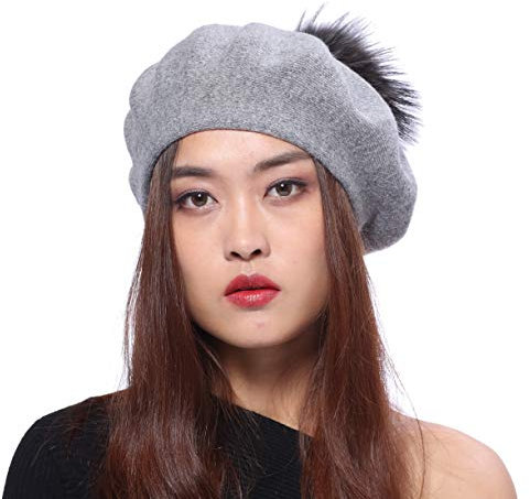 BeFur Damen Baskenmütze Strickmütze schöne Winter Mütze Bommelmütze Beanie Waschbär Fell Bommel - grau