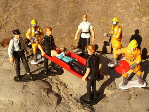 WIM-Slotcar SLOTCAR Feuerwehr Einsatz Figuren 9er Set für Carrera Digital & Servo 132 TOP DEKO