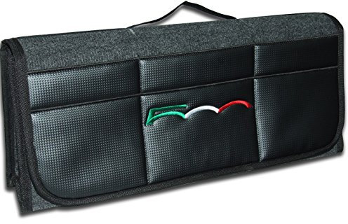 Bulmar, elegante organizer per bagagliaio, con parte anteriore in similpelle e decorazione in fibra di carbonio, ispirato alla Fiat 500