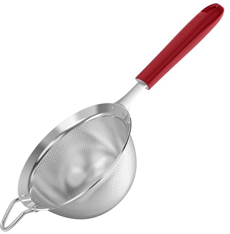 U-Taste Tamis à mailles fines: Passoire de cuisine en acier inoxydable 18/8 de 12 cm avec poignée rivetée en silicone robuste pour tamiser la farine, égoutter le thé, le riz, le quinoa (Rouge)