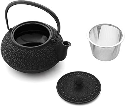 Iwachu Teekanne Gusseisen. Japanische Kyusu Kikko Original, Schwarz 650ml, 0,65 Liter Sieb-Einsatz Edelstahl. Innen Emailliert