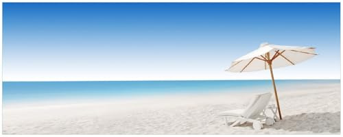 Wallario Küchenrückwand selbstklebend 115 x 50 cm, Motiv: Sonnenliege am weißen Strand unter blauem Himmel | Spritzschutz abwischbar & pflegeleicht
