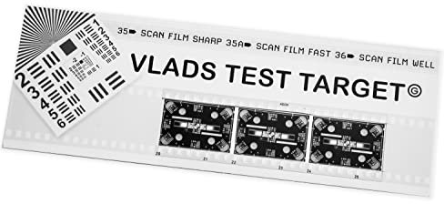 Hochauflösendes 35-mm-Testziel für Kamera-Scannen von Vlads Testziel. Entwickelt, um das volle Potenzial Ihres Objektivs zu erkunden – Schärfe, Auflösung und Kameraleistung. Rahmen pro Streifen 3.
