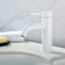 Grifo mezclador de baño de acero inoxidable con pintura blanca