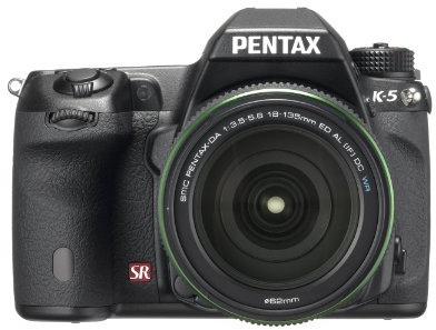 Pentax K-5 Appareil photo numérique Reflex 16.3 Mpix Kit Objectif 18-135 mm Noir