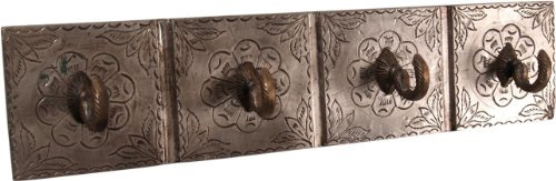 Vintage Wandhaken mit Messingverzierungen, Indische Garderobenleiste | Dekorative Hakenleiste aus Holz und Metall, handgefertigt, vielseitig einsetzbar, Eyecatcher für jeden Raum.