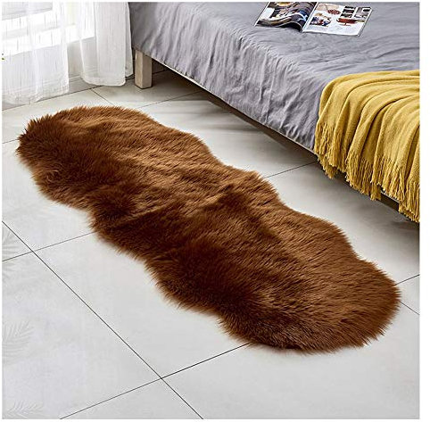 DAIHAN Faux Lammfell Schaffell Teppich, Flauschiger Kunstfell in Super weich Lammfellimitat Teppich Longhair Fell für Schlafzimmer, Sofa, Dekoration Kaffee 60 * 180cm