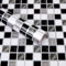 Hode Fliesenaufkleber Mosaik Fliesen Folie 44X500cm Schwarz und Weiß Möbelfolie Selbstklebend für Küche Badezimmer Bad DIY Dekorfolie Wasserdichtes Vinyl Tapeten
