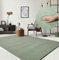 the carpet Relax Moderner Flauschiger Kurzflor Teppich, Anti-Rutsch Unterseite, Waschbar bis 30 Grad, Super Soft, Felloptik, Grün, 140 x 200 cm