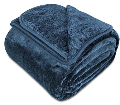 Gräfenstayn® Kuscheldecke Cashmere-Feeling - super weich & flauschig - Dicke & warme Fleecedecke - kuschelige Sofadecke, Wohndecke & Tagesdecke - Überwurf Decke Sofa, Couch (Dunkelblau, 180x220 cm)