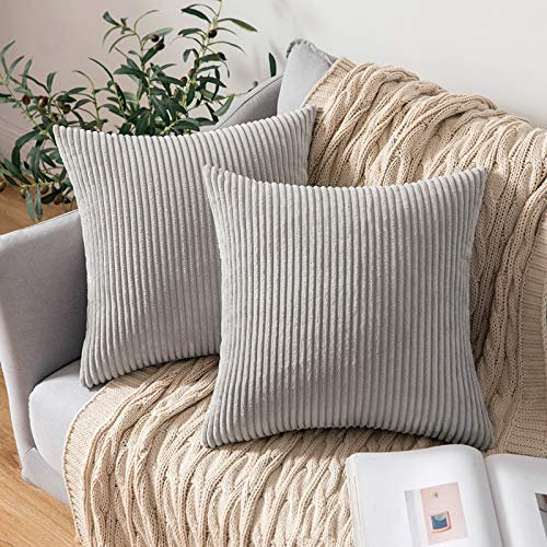 MIULEE 2er Set Kissenbezüge Kord Kissenhülle Dekorative Kissenbezug Sofakissen Couchkissen Dekokissen Zierkissenbezug Deko Kissenhülle mit Verstecktem Reißverschluss 50x50 cm Hellgrau