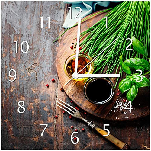 Wallario Design-Wanduhr Kräuter, Öle und Gewürze auf einem Holzbrett aus Glas, Motiv-Uhr Größe 30 x 30 cm, weiße Zeiger