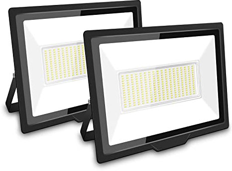 SKYWORLD 2 Pcs Projecteur LED Extérieur 200W 20000LM, 6000K Blanc Spot LED Extérieur, Lumière de Sécurité IP66 Étanche, Lampe Eclairage pour Patio Jardin Garage Entrée Terrasse Usine