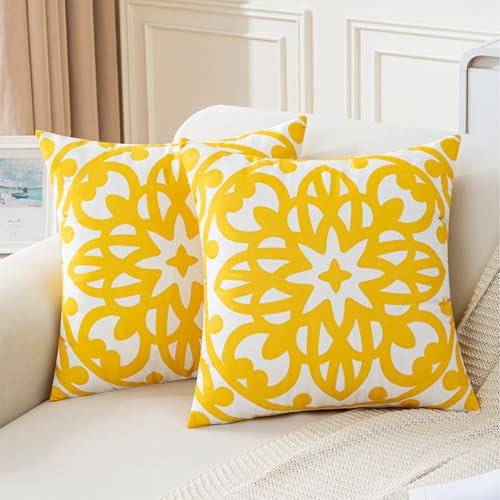 Jayusaror Kissenbezug 50x50 cm Gelb Kissenbezüge Dekokissen Mandala Boho Kissenhülle Sofakissen Weiche Samt Couchkissen für Wohnzimmer Sofa Schlafzimmer，2er Set