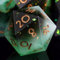 ORUZA 7 Stücke Polyedrische DND Würfel Set Scharfe Kante D&D Würfel D4 D6 D8 D10 D% D12 D20 Harz DND Würfel Set für Dungeons und Dragons TTRPG MTG Rollenspiele Tischspiele Würfel, Hellgrün & Schwarz