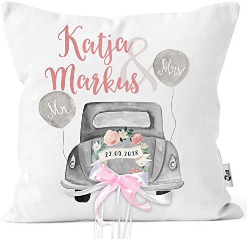 MoonWorks® personalisierbares Kissen zur Hochzeit, Hochzeitskissen Auto Hochzeitsgeschenk Geldgeschenk Kissenhülle optional mit Schleife weiß 40cm x 40cm mit Schleife