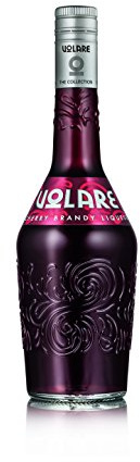 Volare Cherry Brandy Liqueur, 70cl, 22% ABV, Premium Italian Liqueur | Award-Winning Italian Liqueur, Cherry & Hazelnut Notes, Ideal Neat, in Cocktails or with Soft Drinks, for your Aperitivo