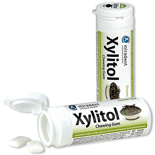 Miradent Xylitol Goma de mascar chicles dentales 30 piezas de té verde de lata (12x 30g)