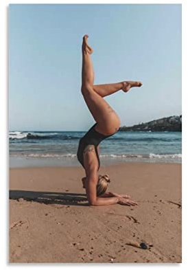 Hot Girl Poster zum Üben Yoga am Strand auf Leinwand, Kunstposter und Wandkunstdruck, modernes Familienschlafzimmerdekor, Poster, 40 x 60 cm