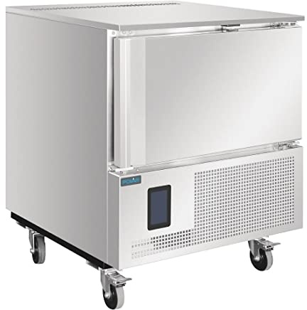 Polar U-Series Blast Chiller/Freezer 3 x GN 1/1 Touchscreen Controller | Rapidly cools hot food through the critical temperature danger zone to ensure food safety and prevent bacterial growth.