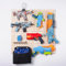 IneVibe Nerf Display Wand-Organizer – Holz-Stecktafel-Aufbewahrungshalter für die Montage von Nerf-Waffen und Gel-Blastern, 4-teiliges Gestell mit Tasche für Dartpfeile (Natur)