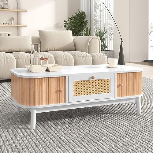 KUAKE Rattan-Kaffeetisch, Schubladen mit Rattan und Schiebetüren mit Massivholzlatten, Natürlicher Landhausstil (weiß)