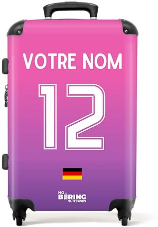 NoBoringSuitcases.com Reisekoffer Personalisiert, Koffer Groß, Hartschalenkoffer, TSA Schloss, Reisekoffer mit Rollen Groß, Koffer M (EM 2024 - Auswärtstrikot Deutschland - Rosa, 67 cm - 72 L)