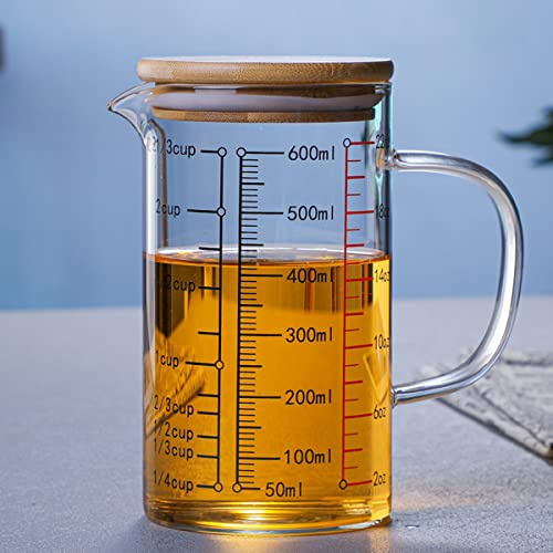 ZNZNANG Multi-Function Glass Measuring Cup, V-Shaped Spout and Three Scales, with Handle and Bamboo Lid Glass Beaker for Kitchen or Restaurant (600ml)