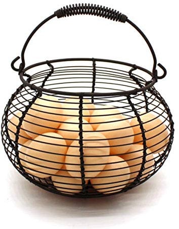 CVHOMEDECO. Rustic Wire Egg Basket with swimming Handle Primitives Vintage Gathering Basket. Rusty