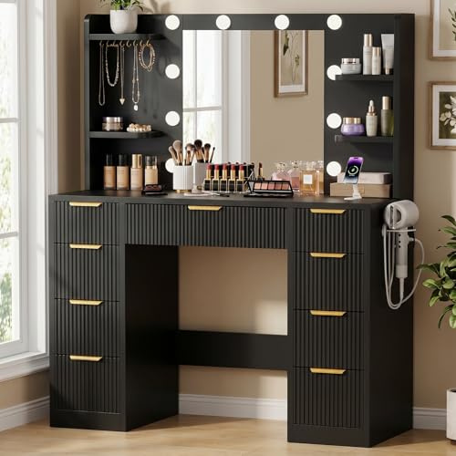 JUMMICO Große Schminktisch mit Verstellbaren LED-Beleuchtung und Steckdosen, Schminktisch mit Spiegel und 7 Schubladen, Fashionabler Frisiertisch Mit 10 LED Beleuchtung Schlafzimmer (Schwarze Rillen)