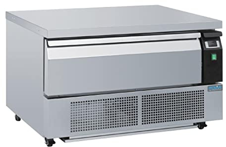 Polar U-Series Counter Fridge Freezer Gastronorm DA994 | Energy-saving automatic defrost system saves time, with dual temperature control and a space-saving single drawer design.