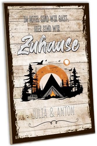 schilderkreis24: Personalisiertes Camping Holzschild - 'Hier sind wir zuhause' - Einzigartige Dekoration für echte Camping-Abenteurer