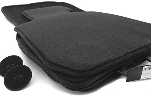 Fußmatten für 1er BMW Cbario E88 Velours Matten Set Premium Automatten in Original Qualität 4-teilig Schwarz mit Klett Teller