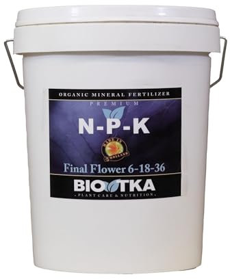 BIOTKA Solution d'engrais NPK de pour la santé complète des plantes | Engrais universel pour les fruits orchidées de légumes et plantes d'intérieur | Engrais pour l'hydroponie (5 kg) NPK 6-18-36