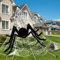 AMLOOPH Grandi decorazioni di Halloween per esterni, ragno gigante peloso da 150 cm + ragnatela triangolare da 508 cm + 60 g di ragnatele 30 mini ragni finti per spaventosi decorazioni per feste di