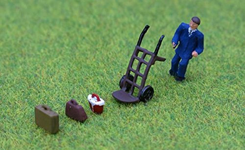 P&D Marsh 00 Gauge Porter & Handcart with Luggage.Factory Painted