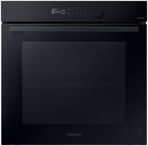 Four Samsung NV7B5675WAK