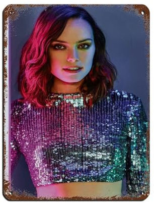 Poster mit britischen Schauspielerinnen Daisy Ridley, Retro-Poster, Metallblechschild, schicke Kunst, Retro, Eisenmalerei, Bar, Menschen, Höhle, Café, Familie, Garage, Poster, Wanddekoration, 30 x 40
