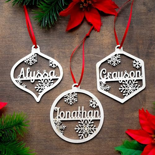 zouwii Personalisierte Weihnachten Holz Ornament | Benutzerdefinierte Name Weihnachtsbaum Ornament | Laser Cut Name Kugel Weihnachtsbaum Dekorationen Geschenkanhänger